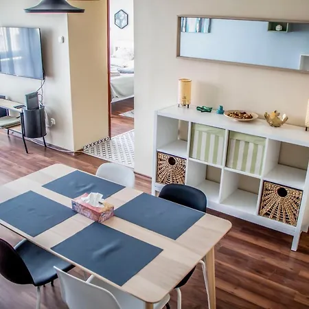 Centergom アパート エステルゴム